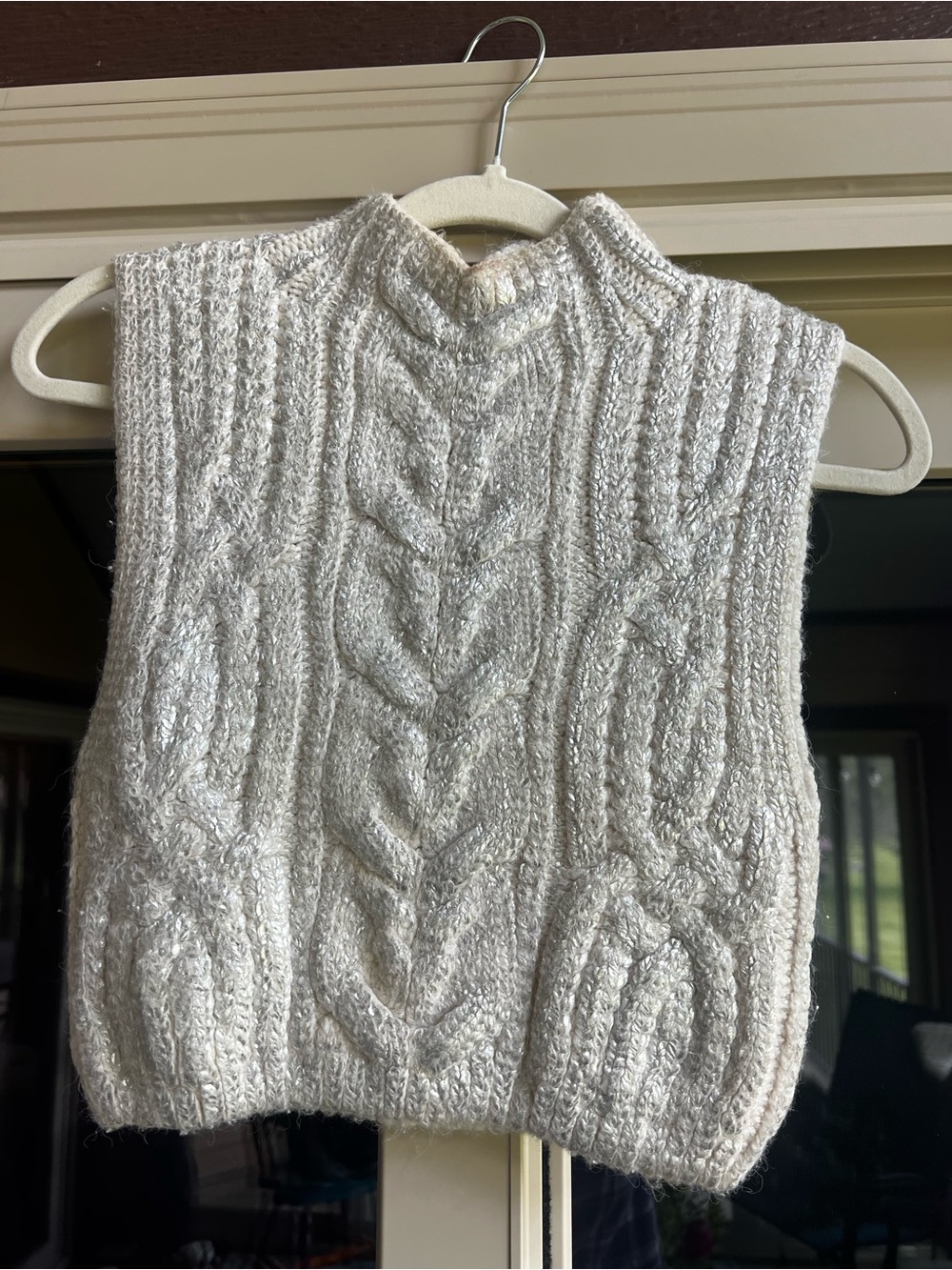Zara Cream Cable Knit with silvery finish Sleeveless Turtleneck Vest